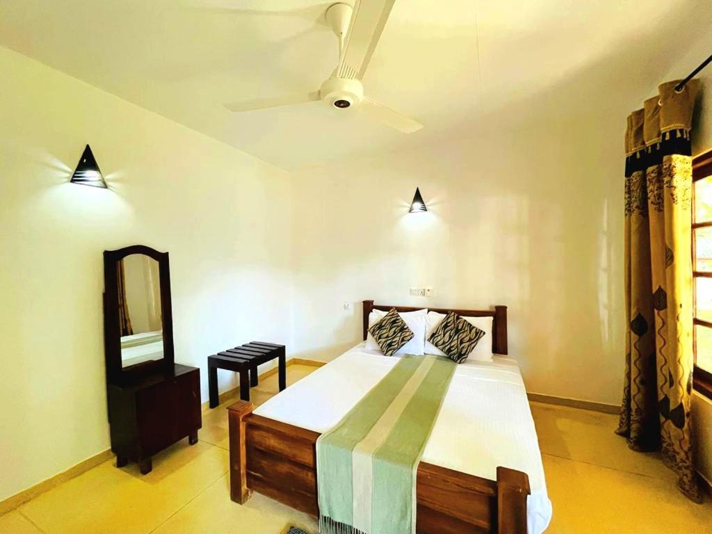 Kingfisher Resort Sigiriya Esterno foto